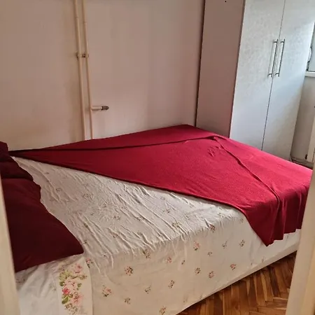 Empire Apartment