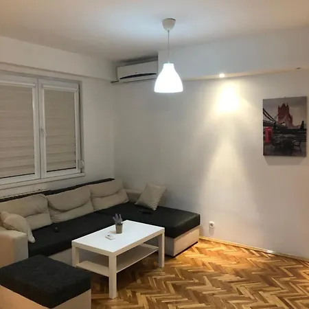 Apartment Empire *